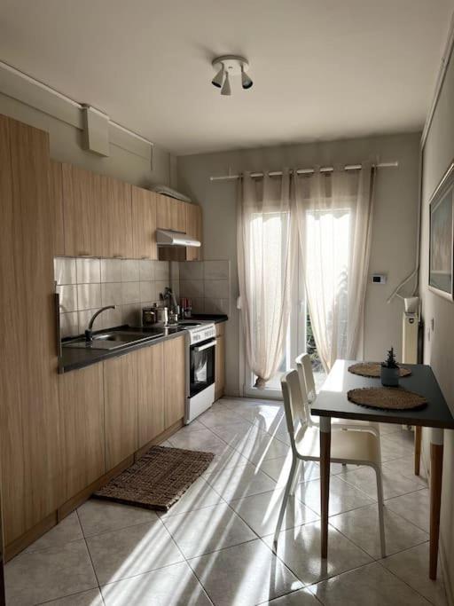 Letty'S Cozy Flat Apartment Peraia  Екстер'єр фото