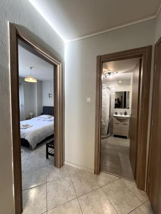 Letty'S Cozy Flat Apartment Peraia  Екстер'єр фото